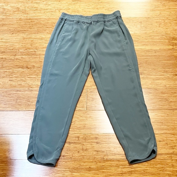 J. Crew "Newport Blue" Reese Pull-On Crepe Pants Joggers w/ pockets. Size 8 - Picture 9 of 14